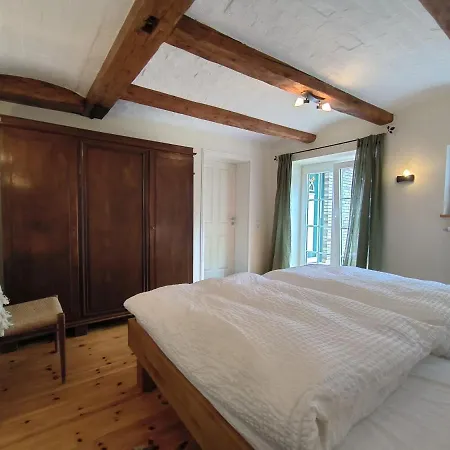 Ferienwohnung Thiessen Hof Mit Schwimmbad, Sauna Und Hot Tub Dellstedt